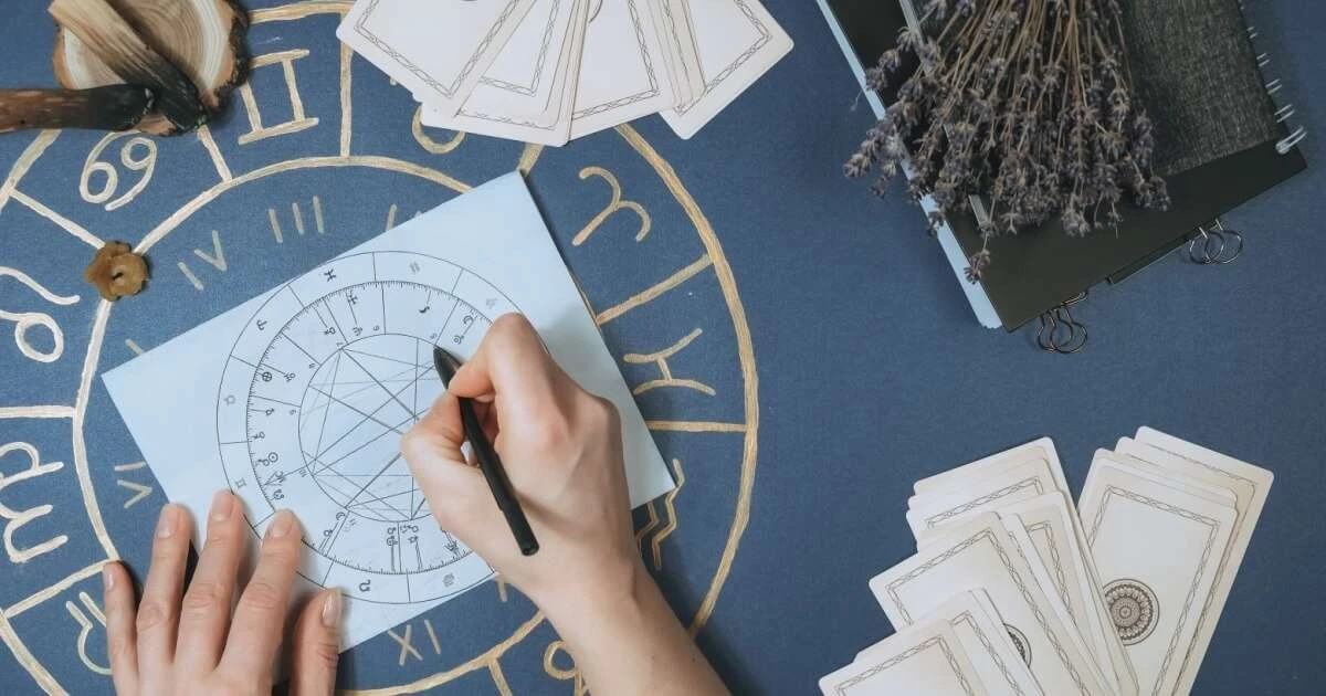 El Tarot Revela: Tu Destino Marcado para el 14 de Febrero de 2026