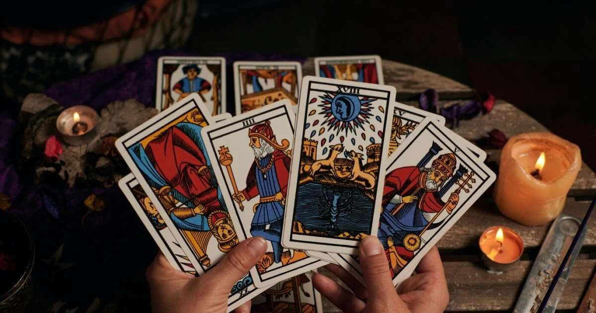Tarot del día: predicción para los 12 signos el 26 de febrero de 2026