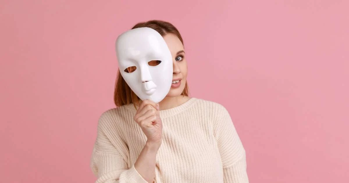 Los 4 signos del horóscopo que tienden a la doble cara: ¿estás entre ellos?