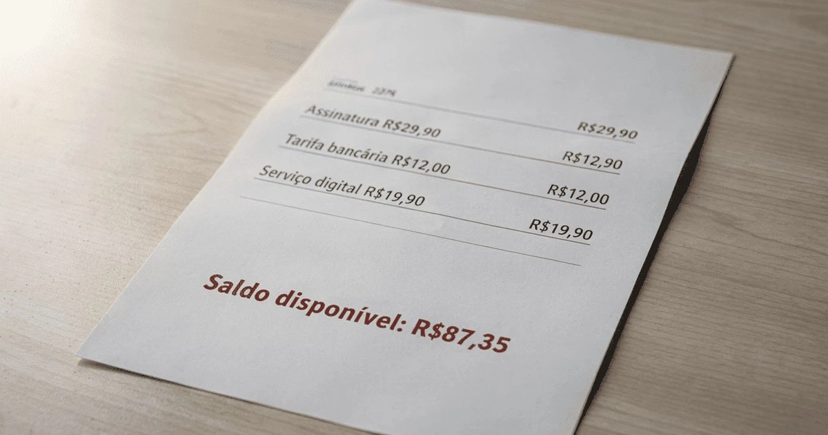 ¿Adónde se va tu dinero cada mes? 7 hábitos silenciosos que sabotean tu salario