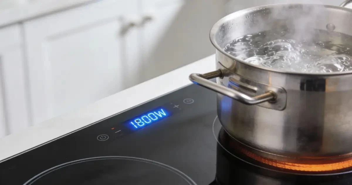 Inducción vs. Gas: El duelo de fogones que define tu cocina