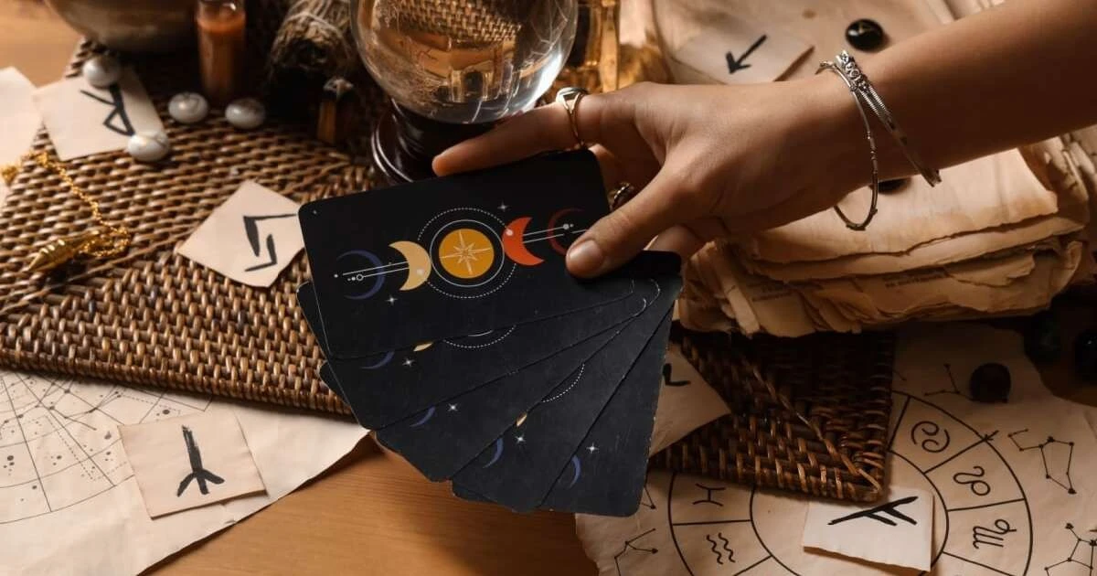 Tarot para la semana del 02 al 08 de marzo: Movimiento, claridad y decisiones en tu horóscopo